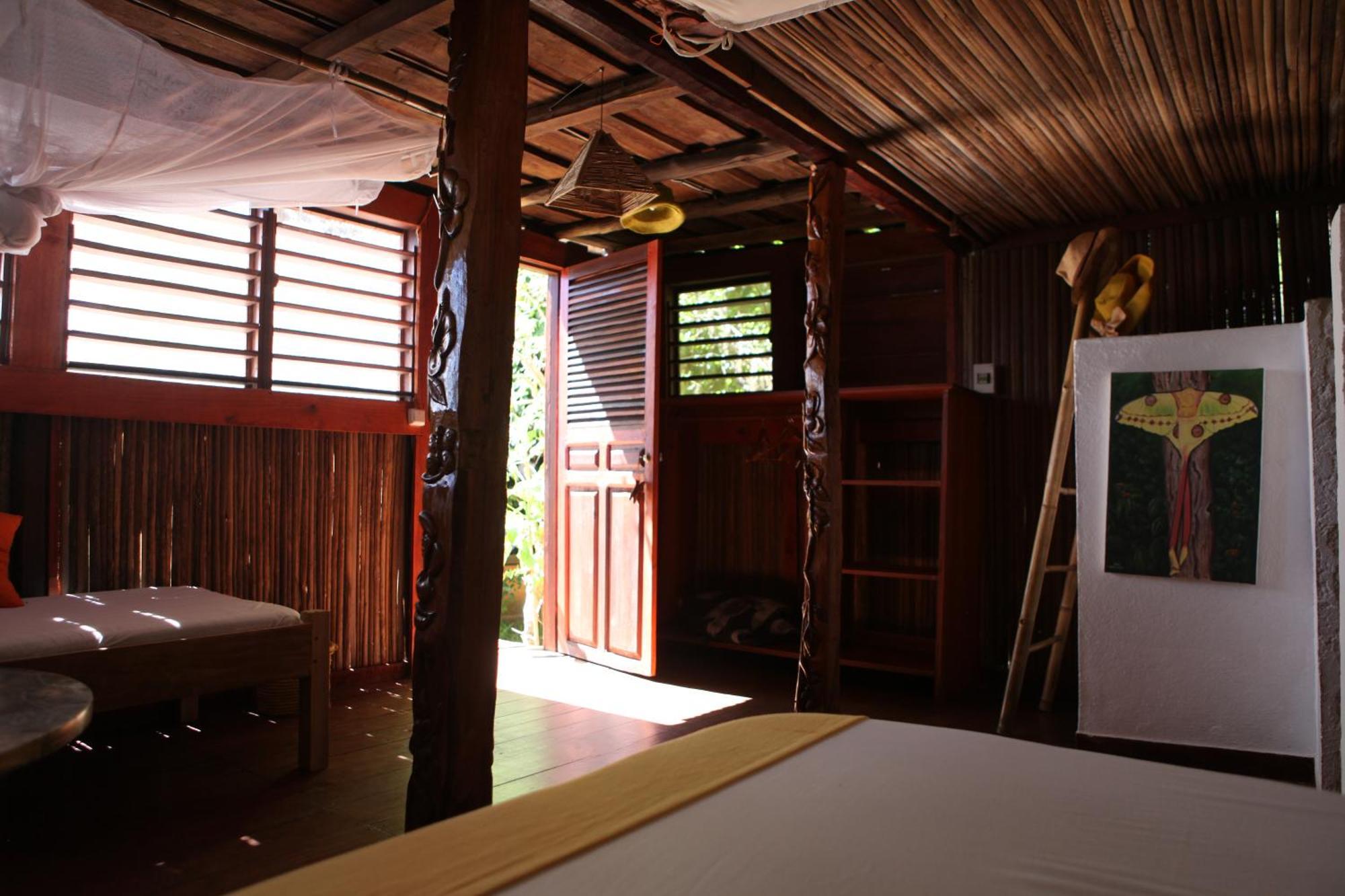 Floraly Komba Hotel - Nosy Komba Kültér fotó